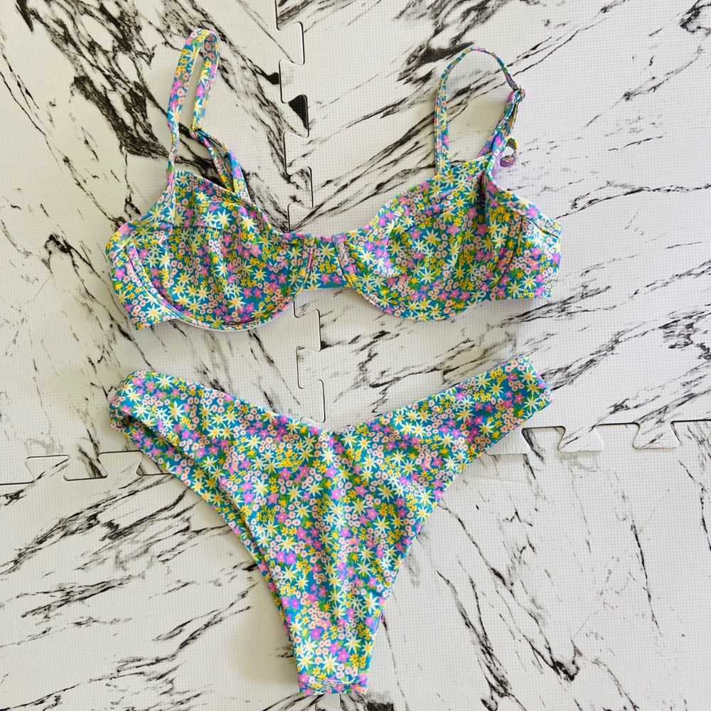 Kulani Kinis Pastel Floral Bikini